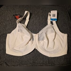 Lilyette Cream Lace Bra